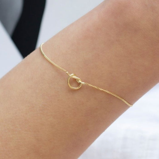 armband-knupfen-585-damen-14-karat-gelb-gold-valentinstag-geschenkknoten-kettenarmband-1.15gramm