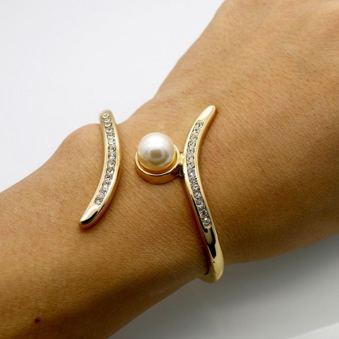 edelstahlarmband-damen-326l-edelstahl-osterreichisches-kristallarmband-in-kristall-und-perle-goldfarbe