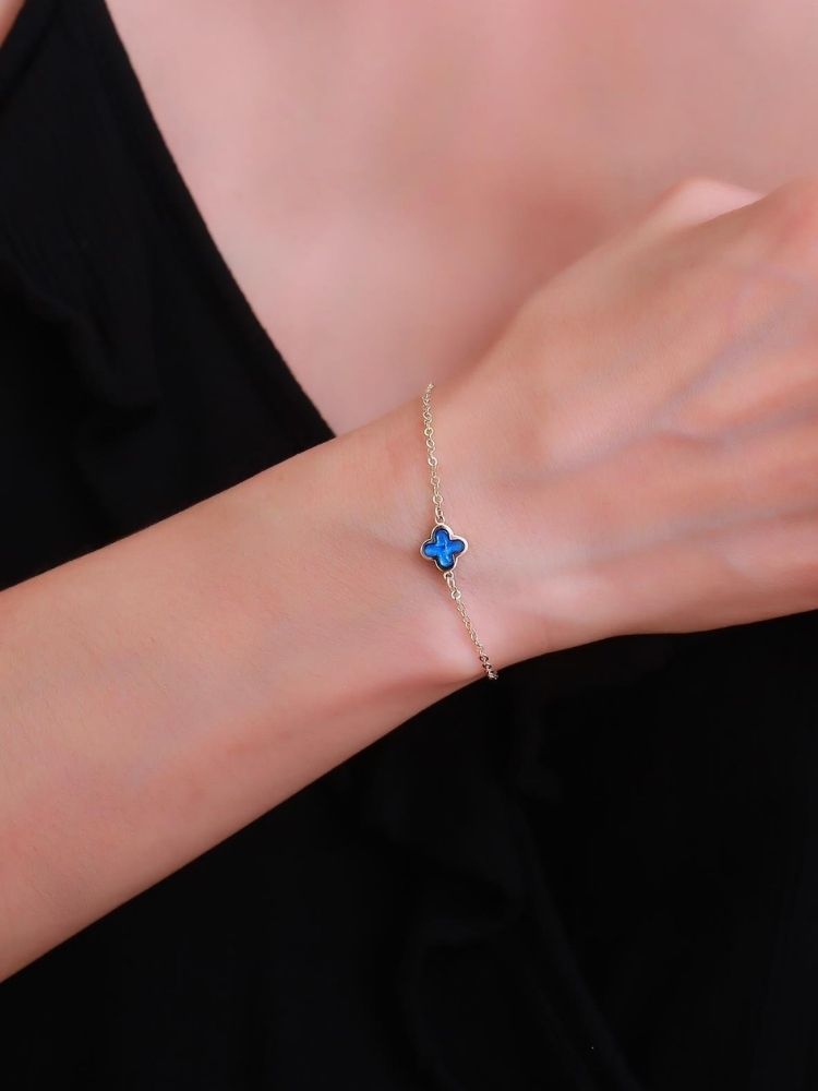 kleeblatt-armband-gold-585-echt-14-karat-gold-marineblau-emailliertes-kleeblatt-armband