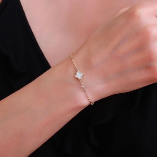 kleeblatt-armband-gold-585-echt-14-karat-gold-weiss-emaille-kleeblatt-armband