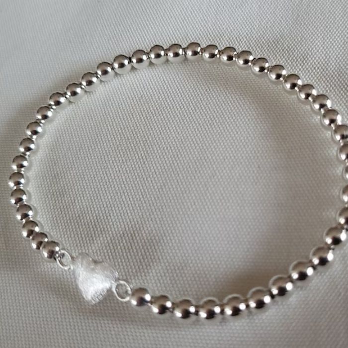 silberarmband-mit-herz-echte-s925-silber-kugel-armband-mitmattiertem-herz